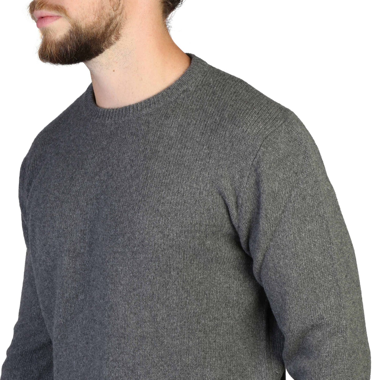 100% Cashmere Sviitrid