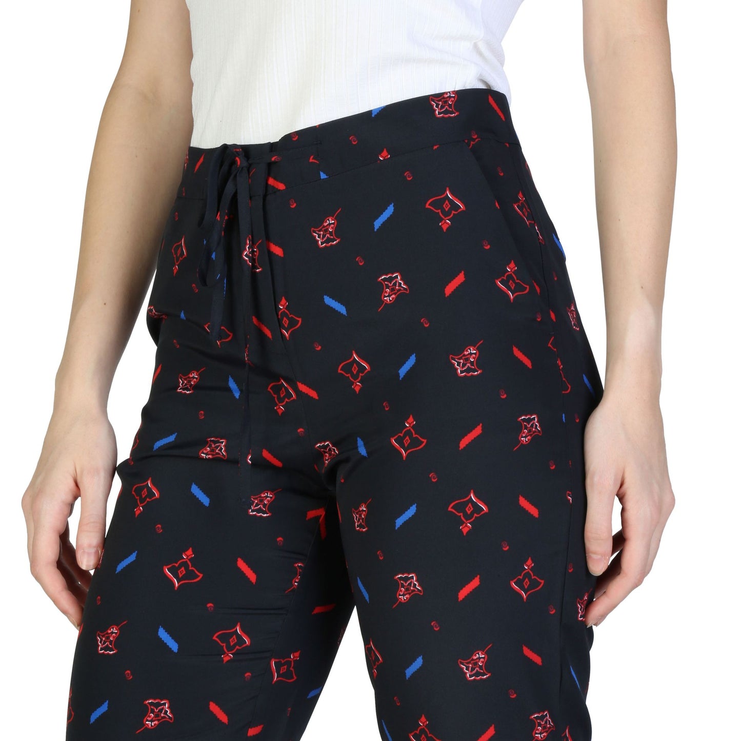 Armani Exchange Pikad püksid