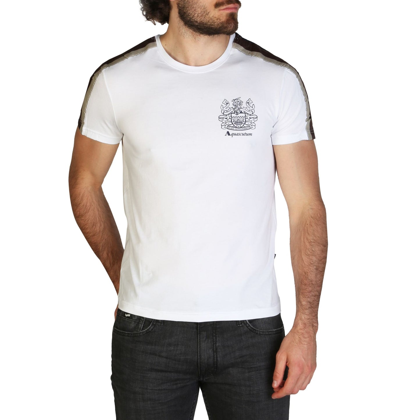 Aquascutum T-särk